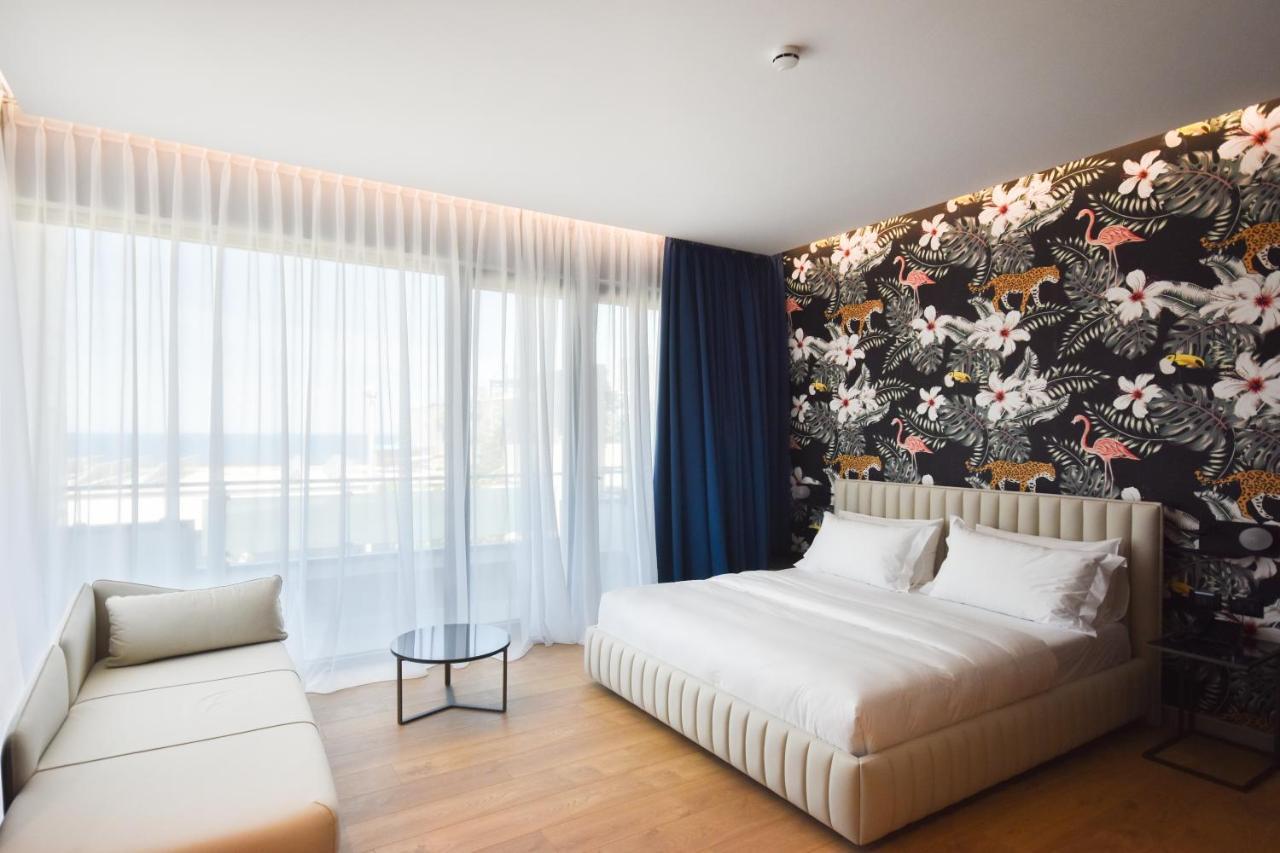 Flamingo Beach Hotel & Spa Vlore Bagian luar foto